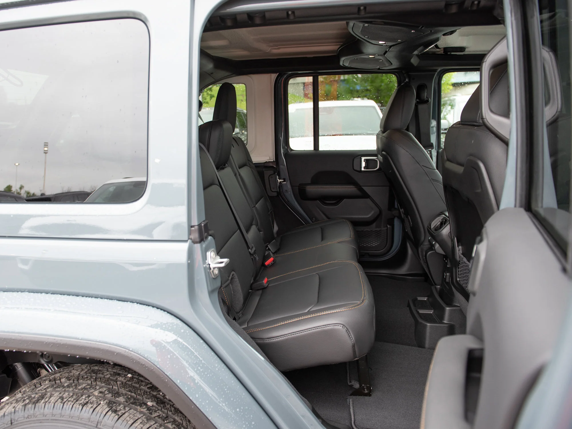 New 2026 Dark blue Jeep Sahara* image 22