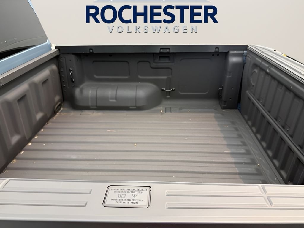 Used 2024 Gray Ford XLT image 27