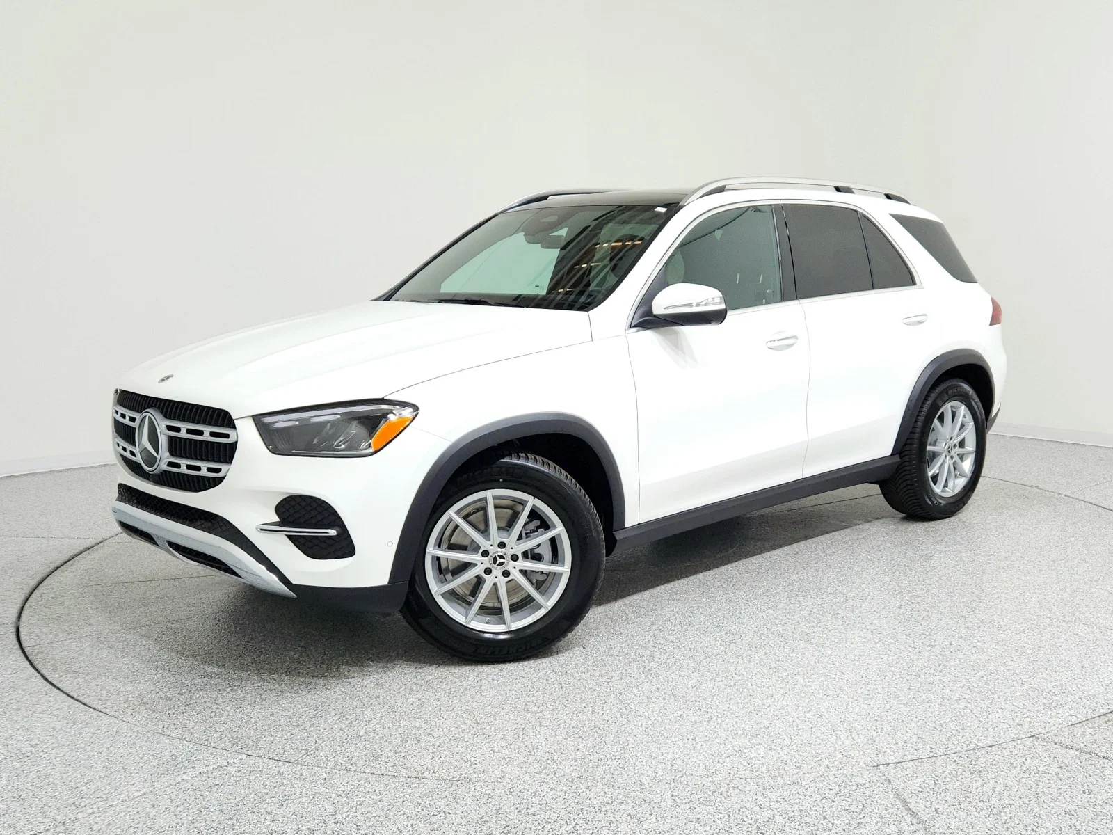 2026 Mercedes-Benz GLE GLE 350's photo