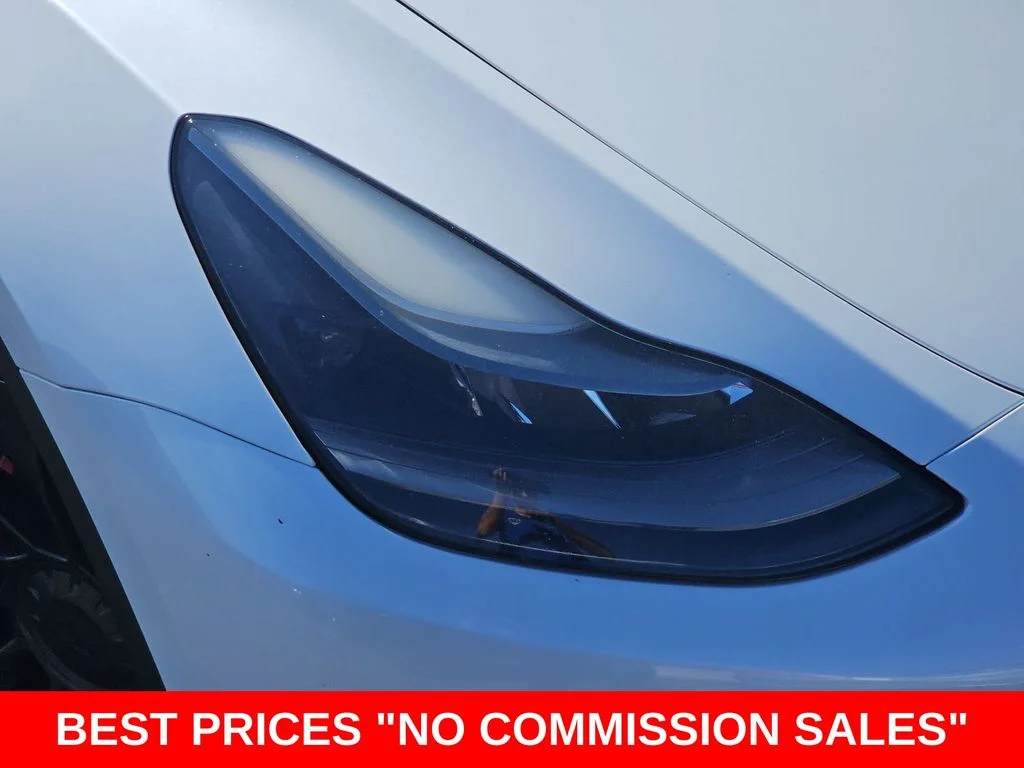 Used 2022 White Tesla Performance image 35