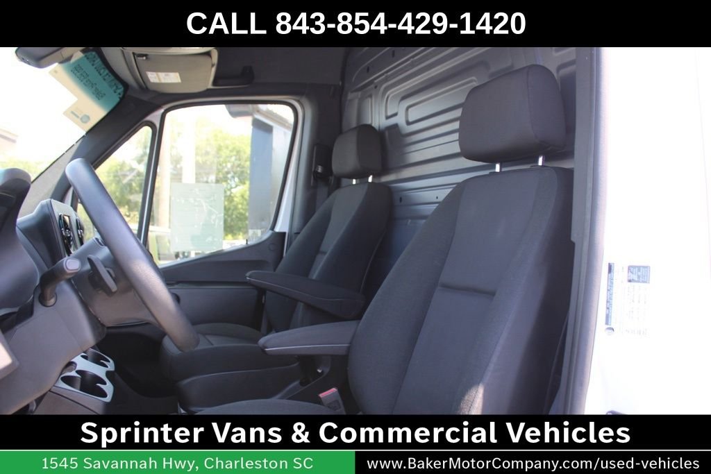 Used 2024 White Mercedes-Benz 170" All Wheel Drive image 5