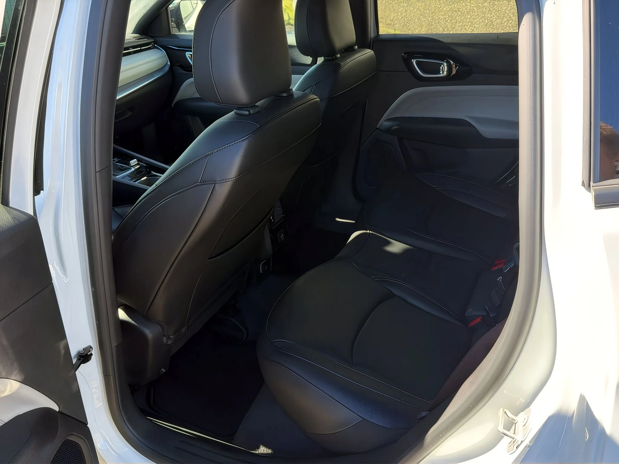 2025 Jeep Compass Limited - Photo 30