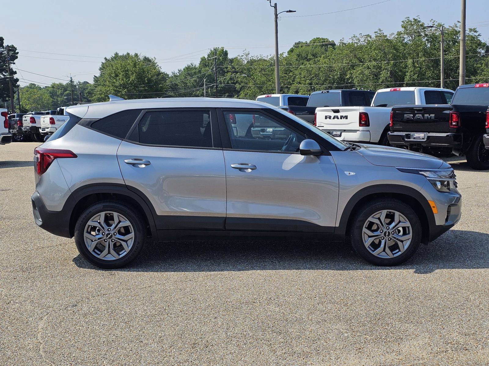 2026 Kia Seltos LX - Photo 7