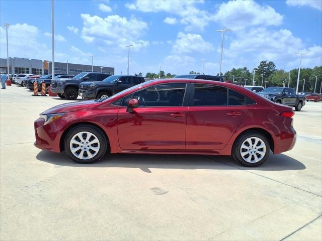 Certified Used 2022 RUBY FLARE PEARL Toyota  image 8