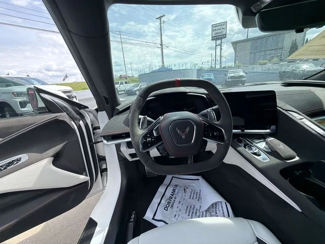 Used 2023 White Chevrolet Stingray image 20