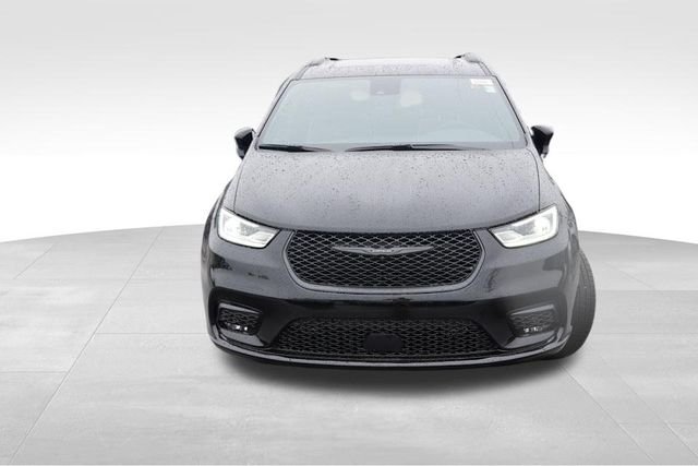2026 Chrysler Pacifica Limited - Photo 8