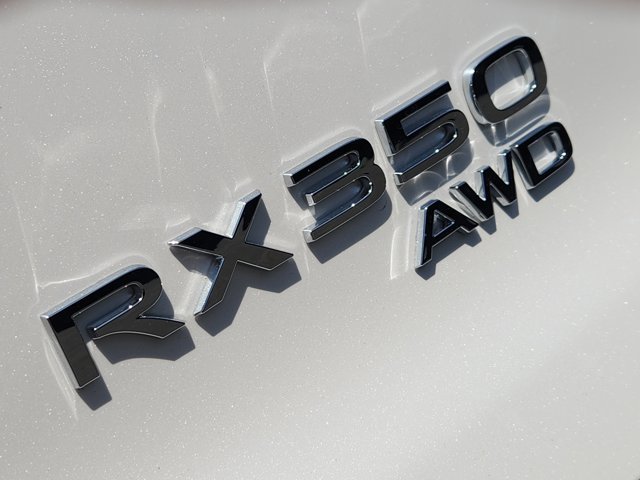 New 2026 Eminent White Pearl Lexus PREMIUM image 14
