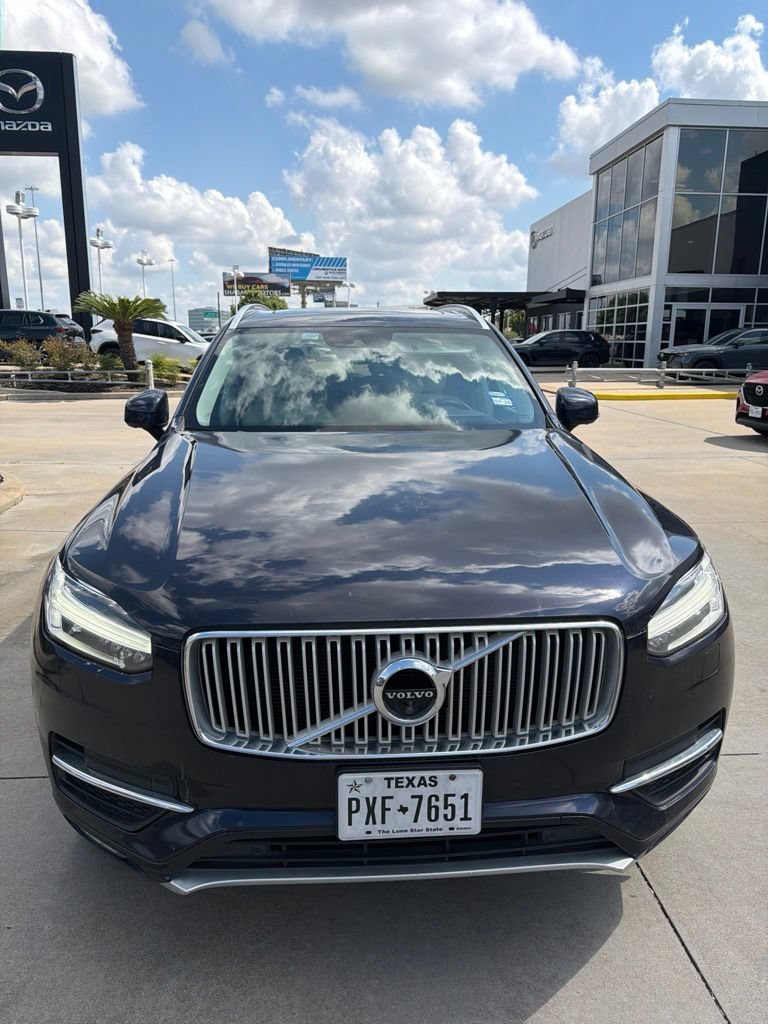 Used 2019 Magic Blue Metallic Volvo T6 Inscription image 8