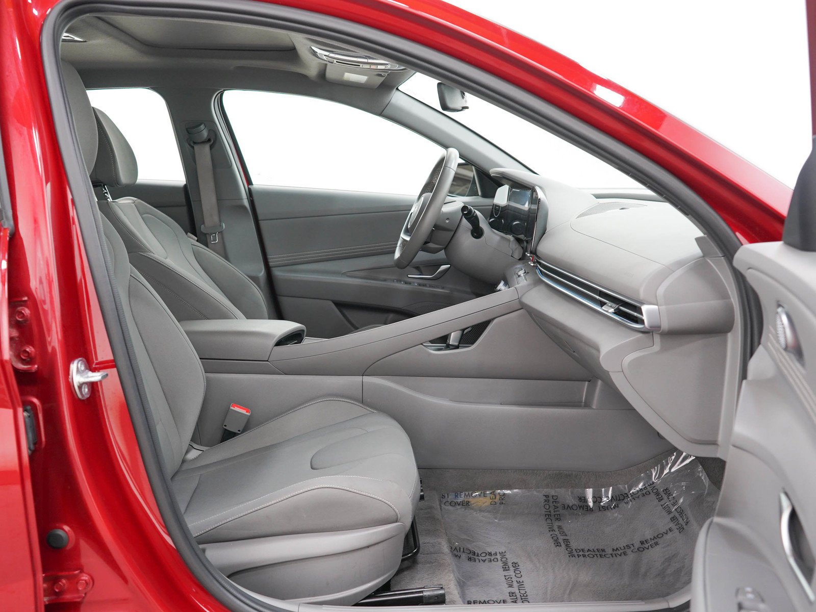 Used 2025 Ultimate Red Hyundai SEL Convenience IVT image 12