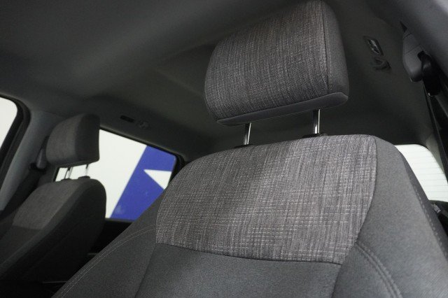 Used 2022 GREY Ford XLT image 18