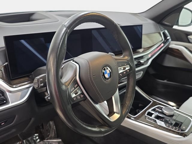 Certified Used 2025 Skyscraper Grey Metallic BMW xDrive40i image 12