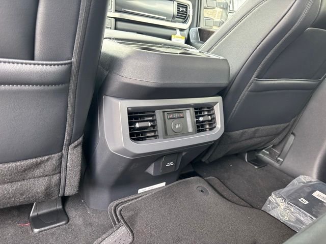 New 2026 Star White Metallic Tri-Coat Ford F-350® Lariat® image 33