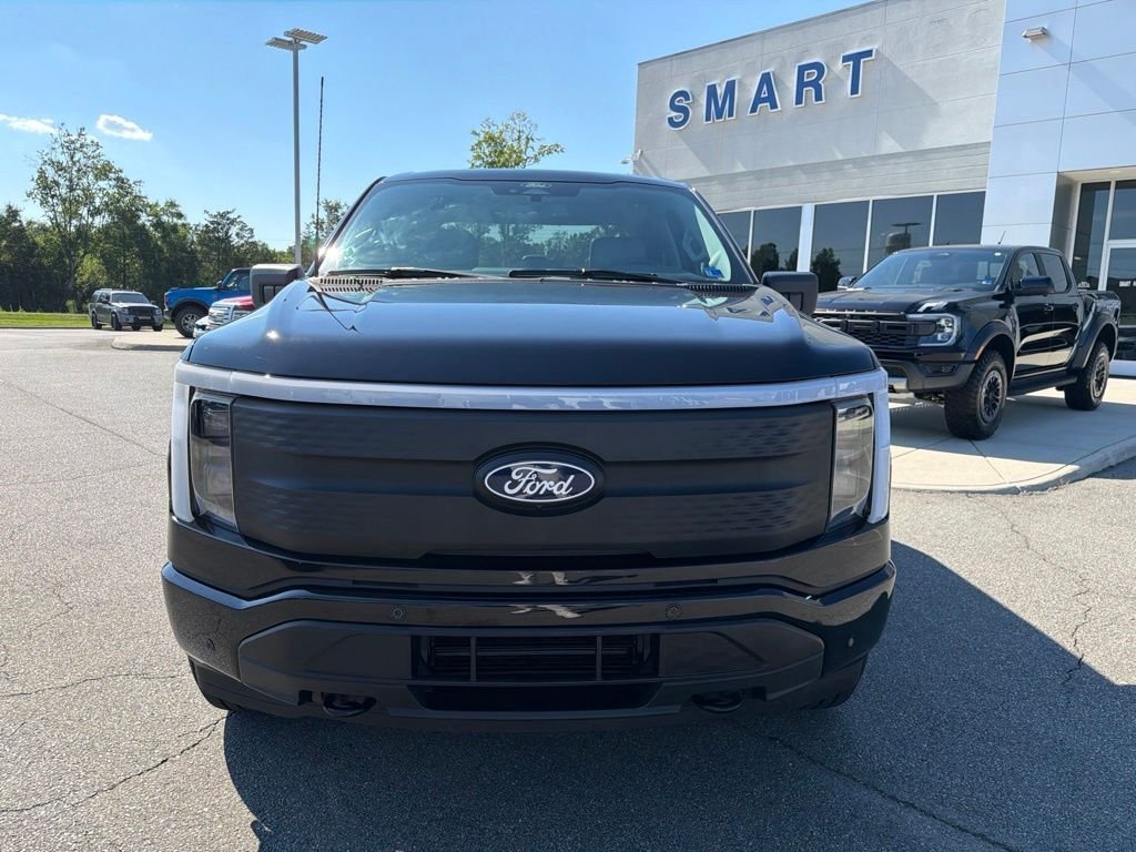 Certified Used 2025 Agate Black Metallic Ford Flash image 9