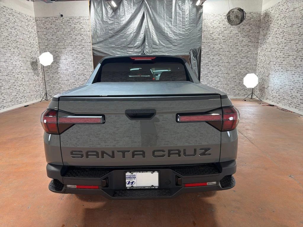 Used 2024 Hampton Gray Hyundai SEL image 6