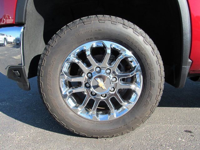 2024 Chevrolet Silverado 2500HD LTZ - Photo 8
