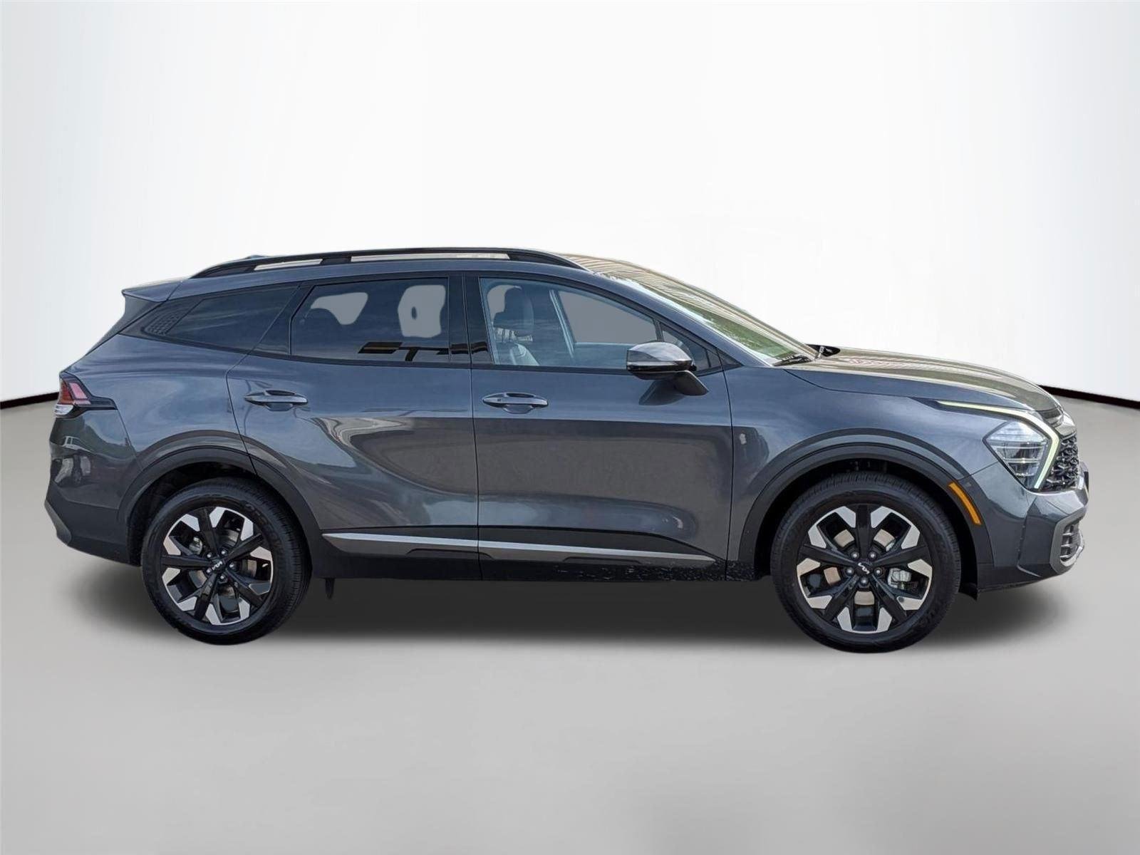 Used 2024 Sapphire Blue Kia X-Line image 4