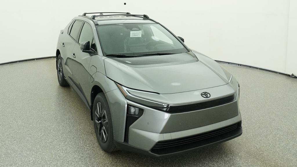 New 2026 Heavy Metal Toyota XLE image 8