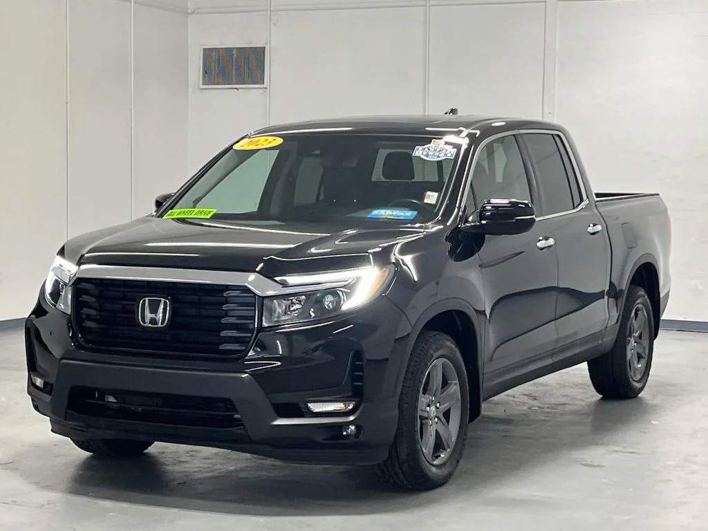 Used 2023 Crystal Black Pearl Honda RTL-E AWD 3.5L 1 Owner image 4
