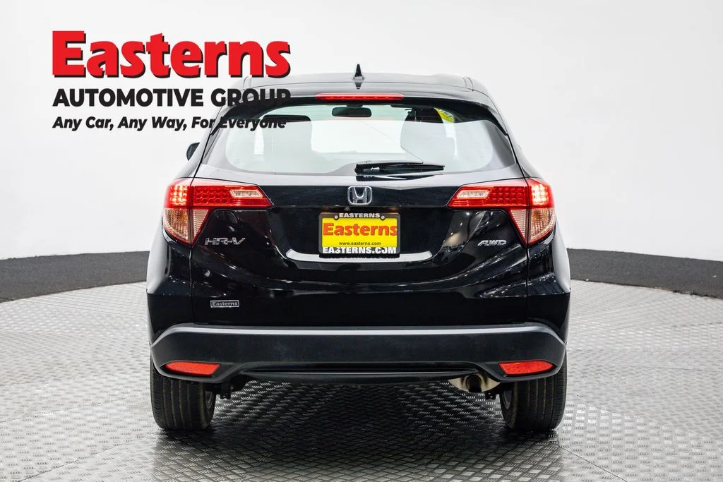 Used 2018 Black Honda LX image 6