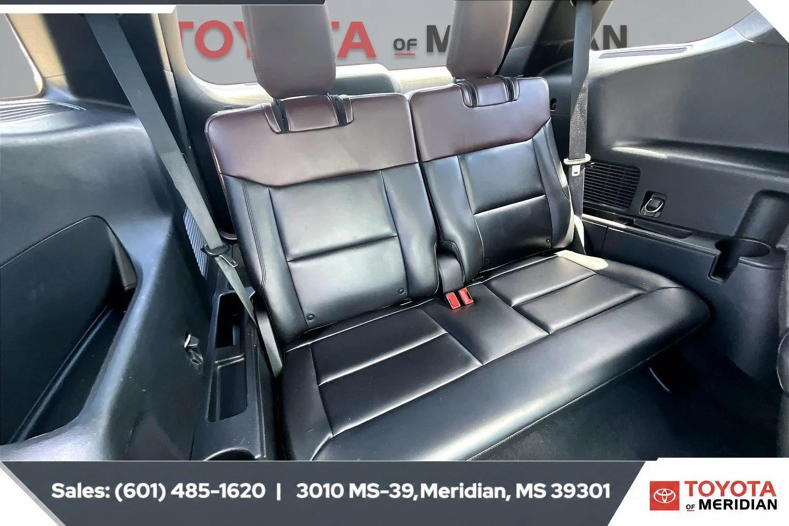 Used 2020 Iconic Silver Ford Platinum image 21