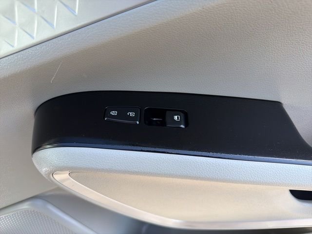 2021 Kia Soul LX - Photo 14