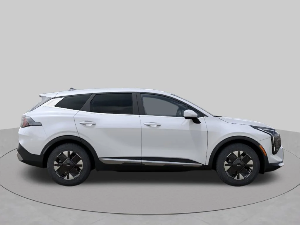 Certified Used 2026 White Kia LX image 7