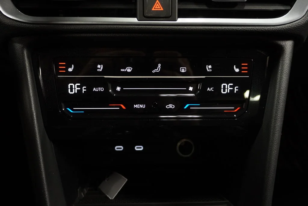 New 2027 Gray Volkswagen 1.5T SEL image 15