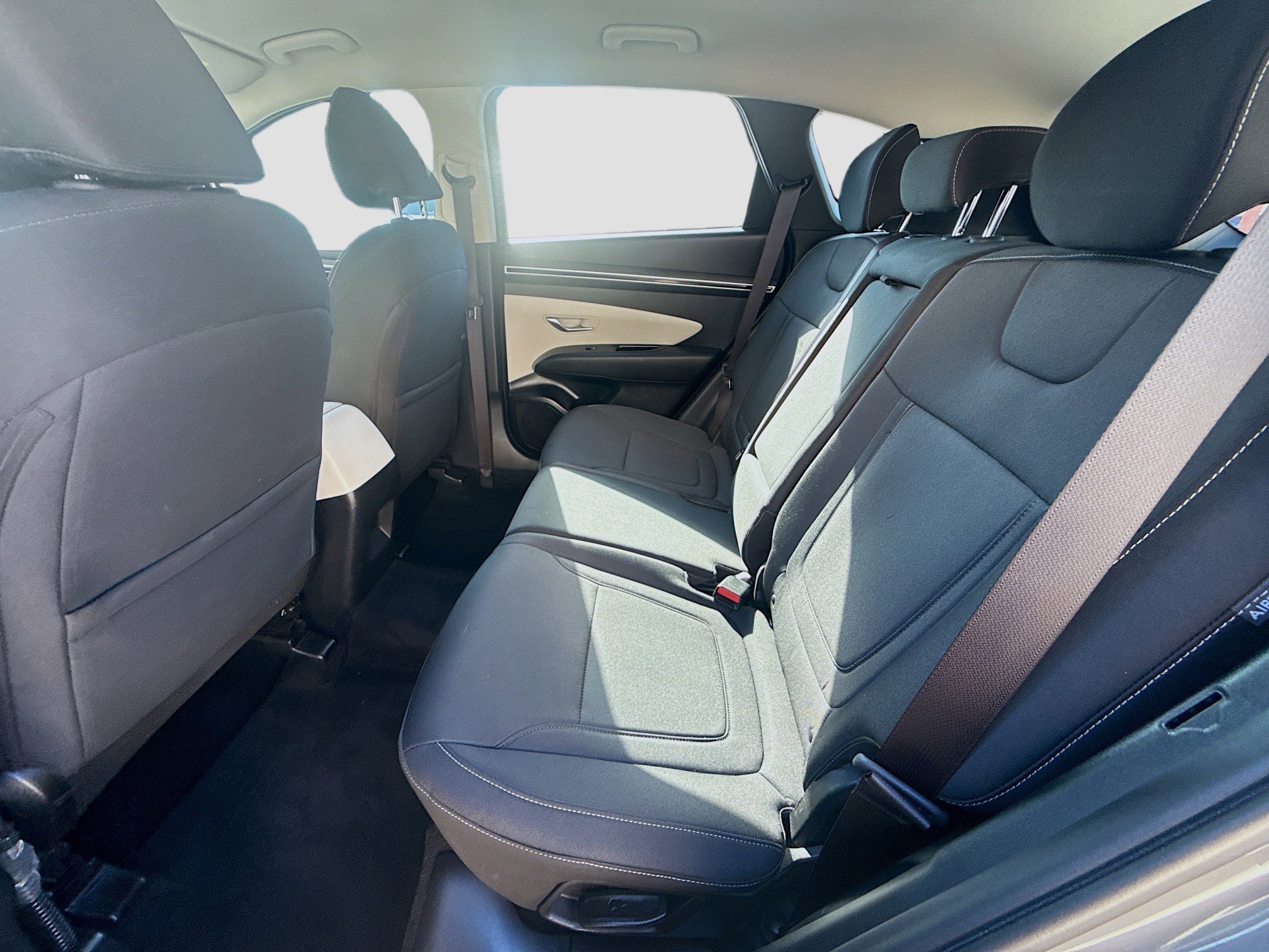 Used 2024 Hampton Gray Hyundai SE image 20
