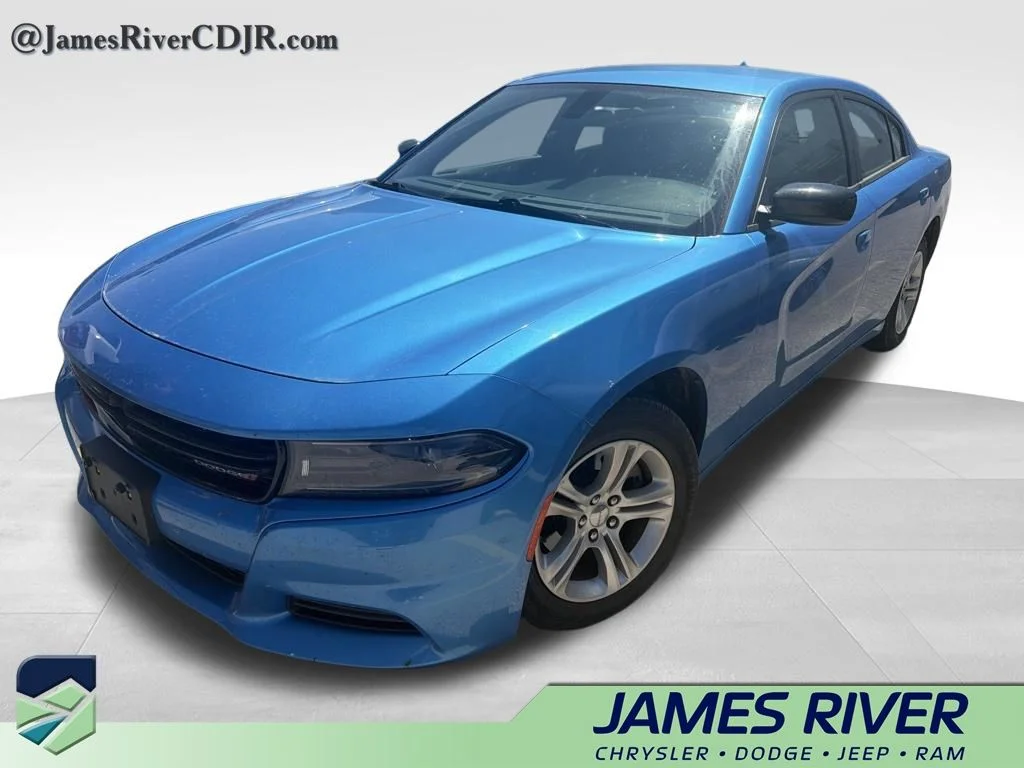 Used 2023 Blue Dodge SXT image 8