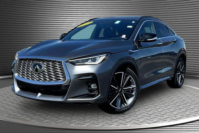 Used 2023 Gray INFINITI LUXE image 1