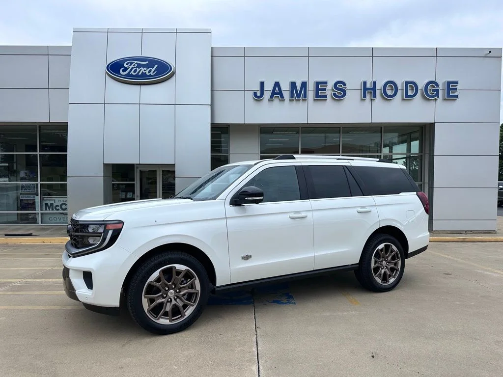 2026 Ford Expedition King Ranch 4X4's photo