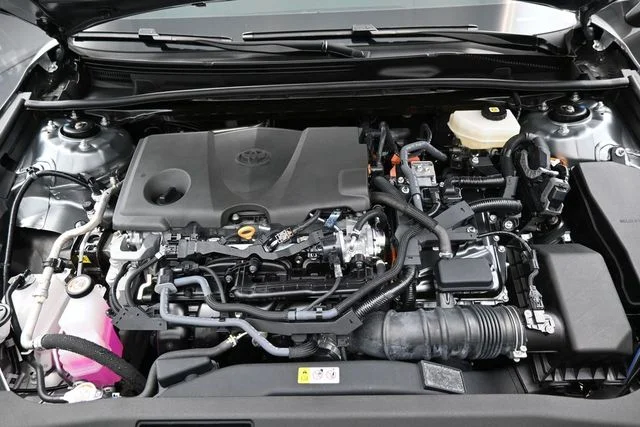 Used 2026  Toyota SE image 40