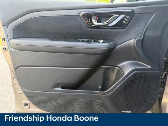 Used 2025 Brown Subaru Touring image 14