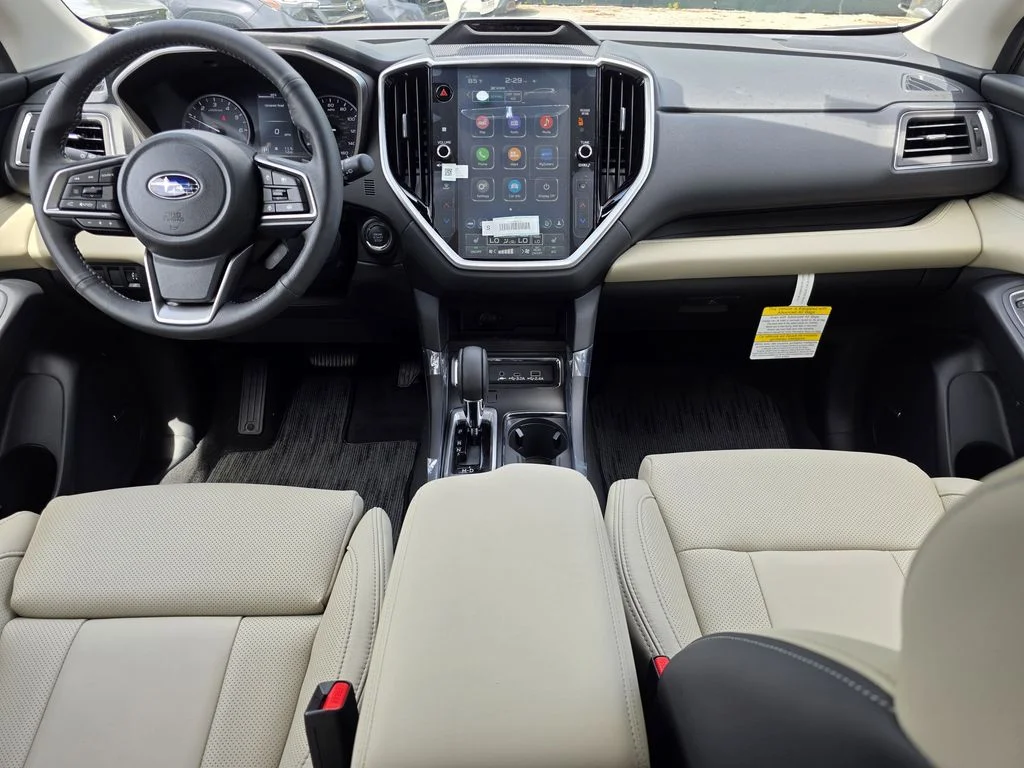 New 2026 CRYSTAL WHITE PEARL Subaru Limited 7-Passenger image 12