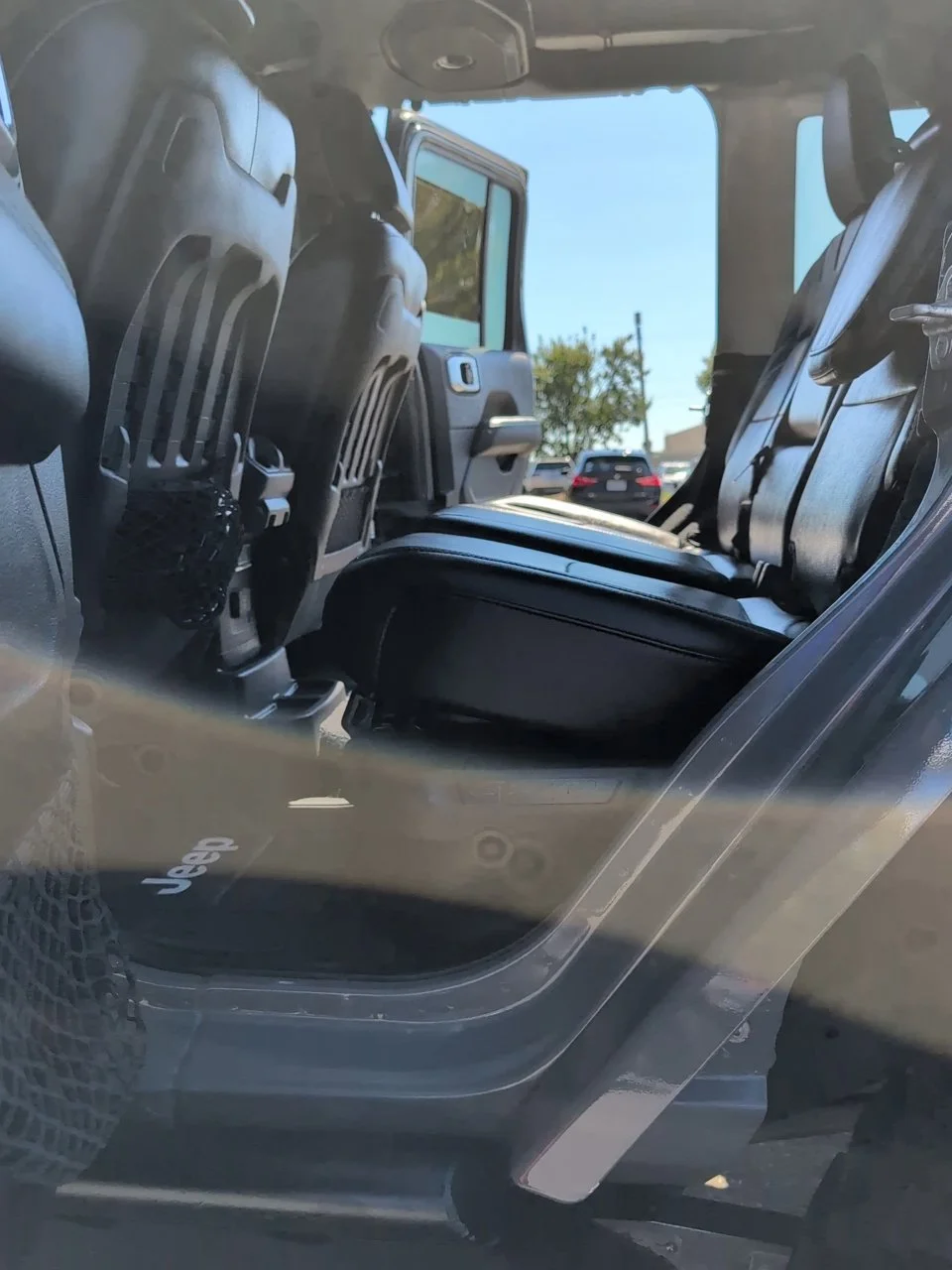 Used 2023 Gray Jeep Rubicon 4xe image 21