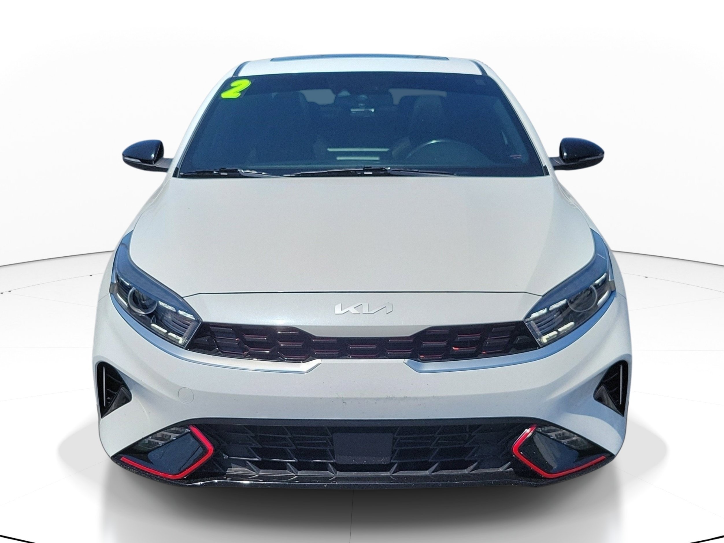 Used 2022 Snow White Pearl Kia GT-Line image 2