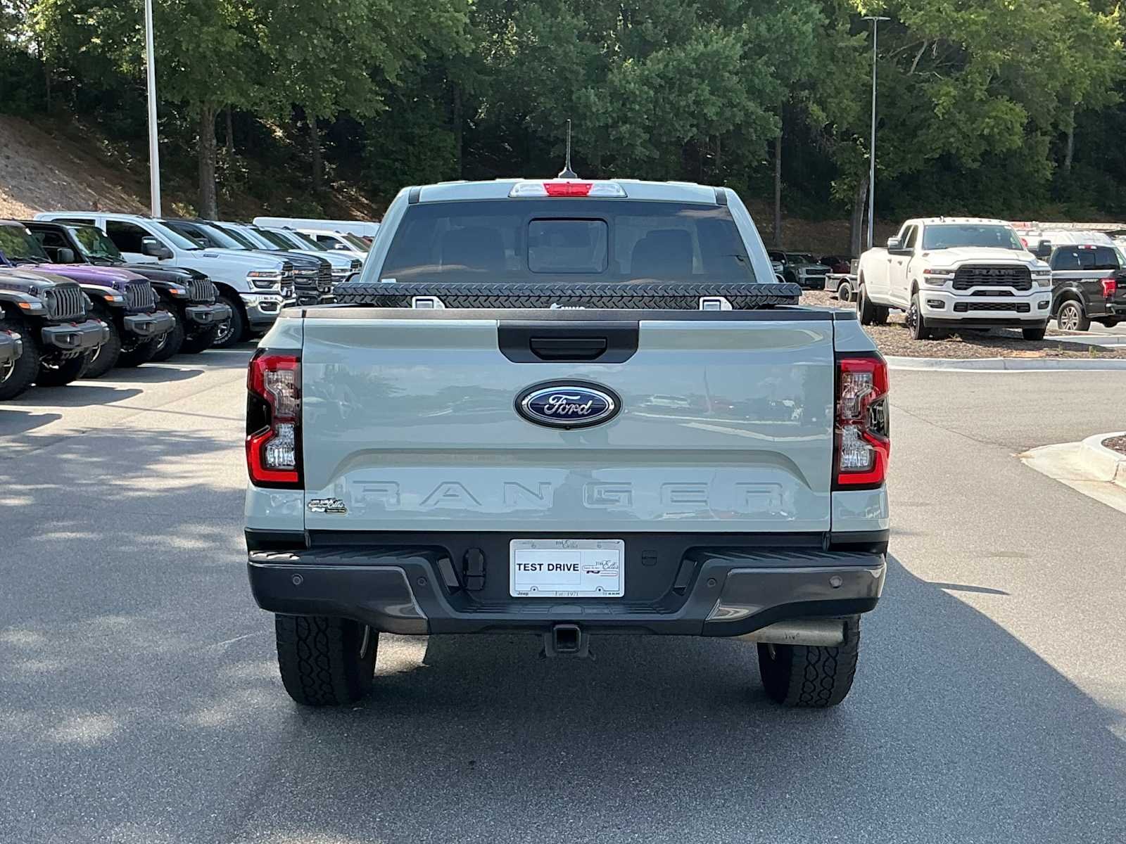Used 2024 Cactus Grey Ford XLT image 4