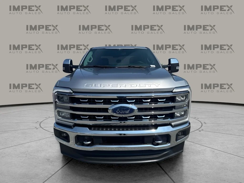 Used 2023 Silver Ford Lariat image 8