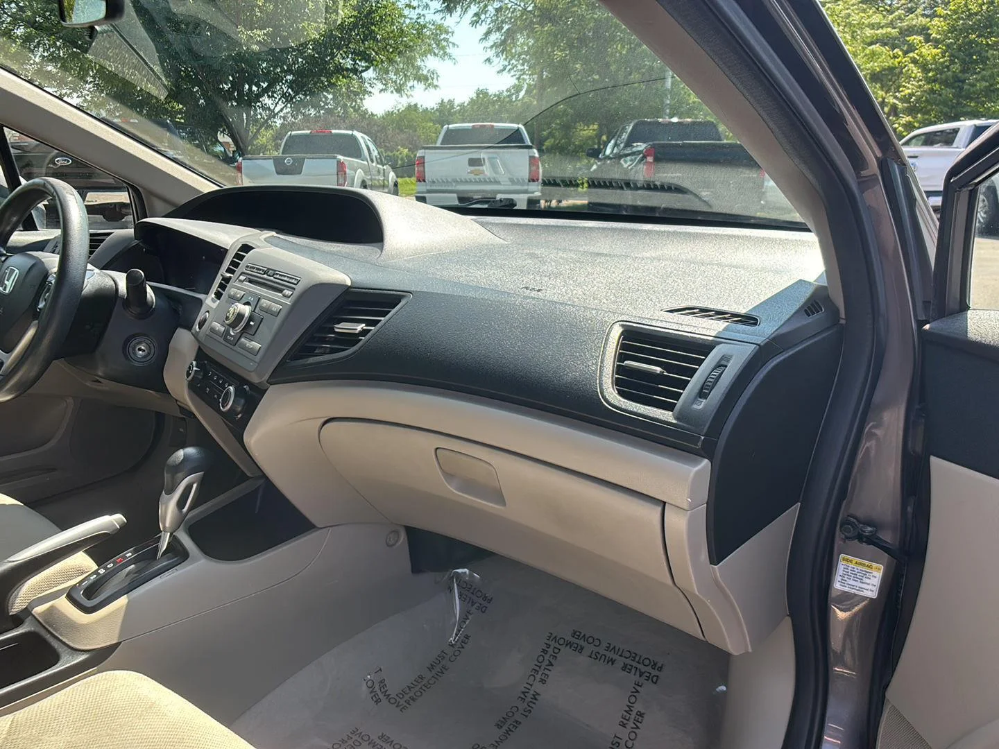 Used 2012 Urban Titanium Metallic Honda LX image 23
