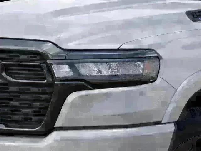 New 2026 Silver Zynith Exterior Paint RAM BIG HORN image 46