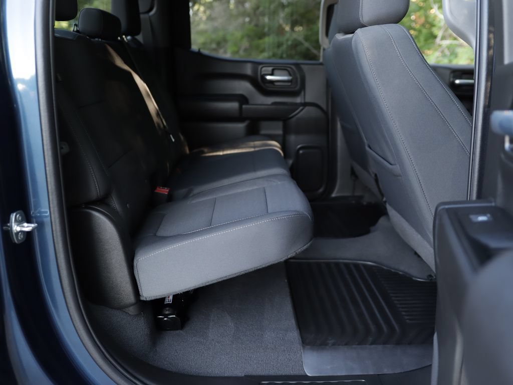 Used 2022 Northsky Blue Metallic Chevrolet Custom image 26