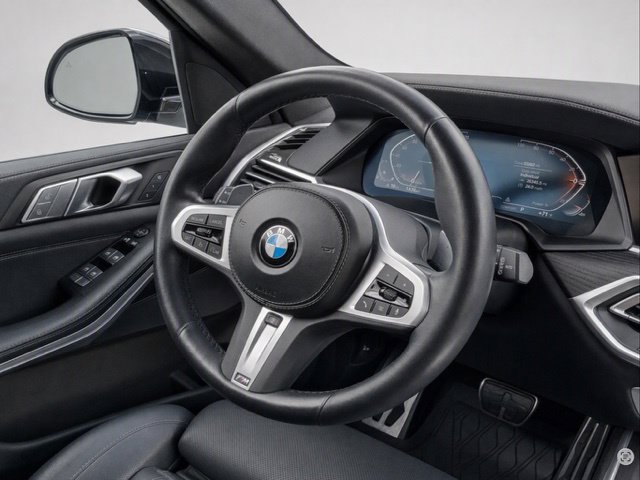 2022 BMW X7 M50i - Photo 13