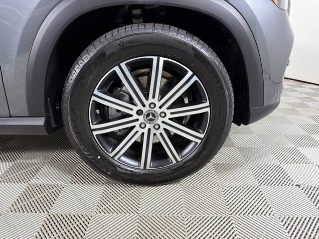 New 2026 Selenite Grey Metallic Mercedes-Benz GLE 350 image 21