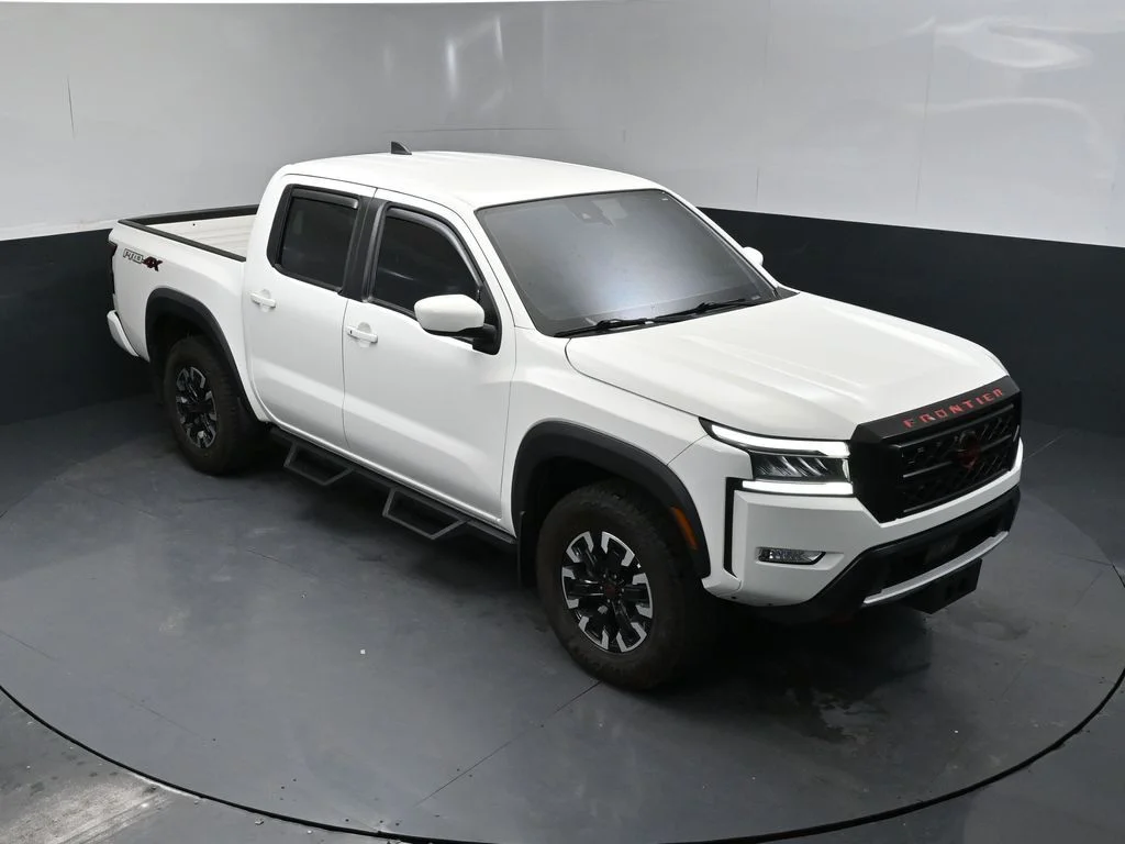 Certified Used 2024 White Nissan PRO-4X image 14