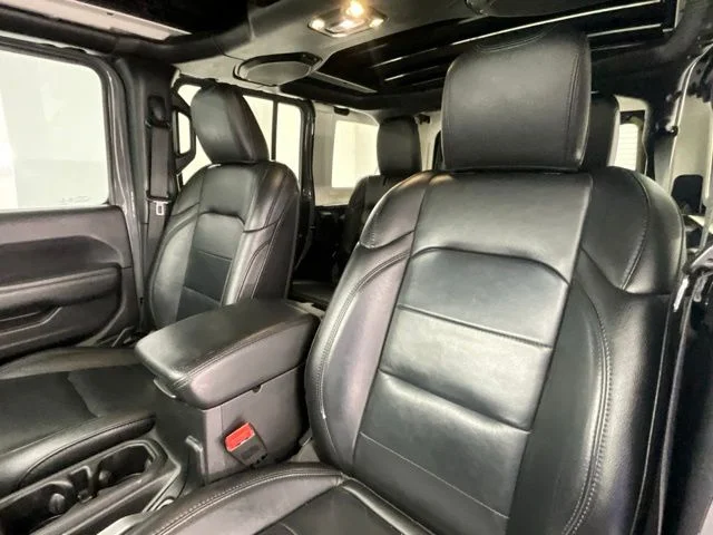 2019 Jeep Wrangler Unlimited Sahara Altitude - Photo 6