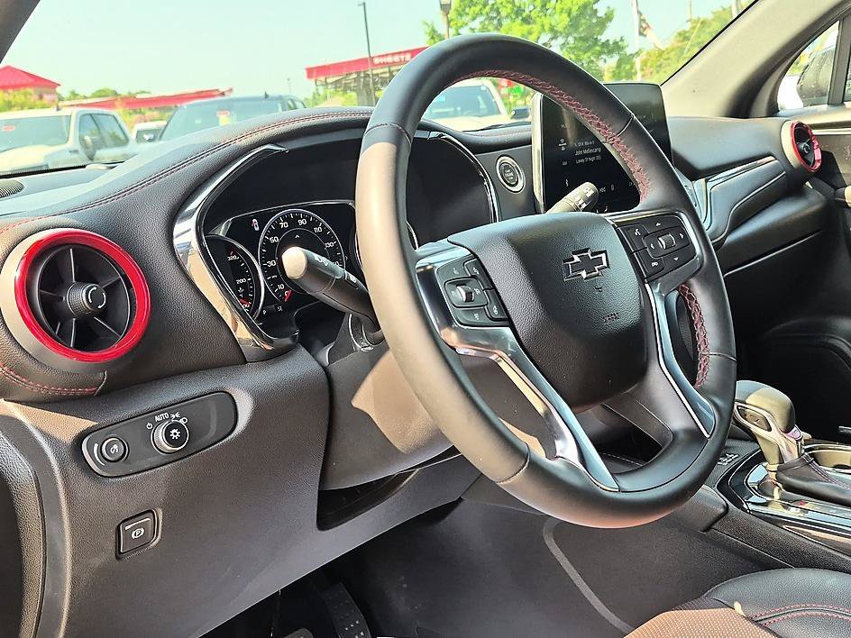 Used 2025 Black Chevrolet RS image 16
