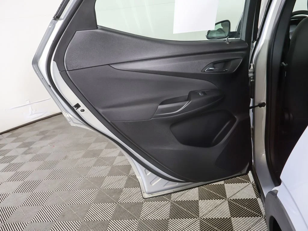 Used 2023 Silver Chevrolet LT image 22