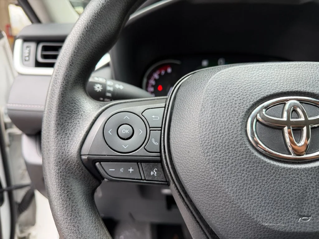 Used 2023 White Toyota LE image 24