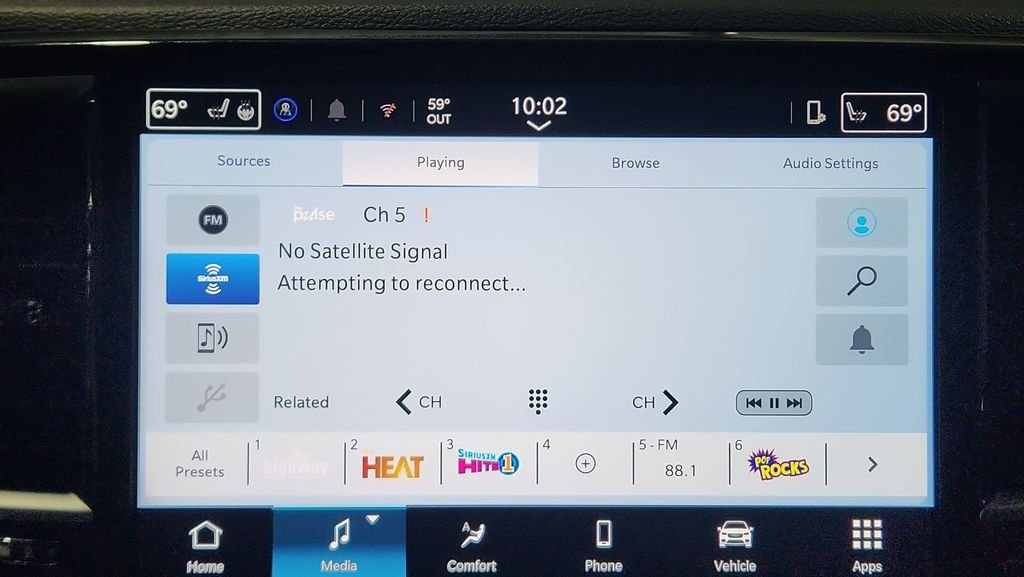 2026 Chrysler Pacifica Select - Photo 20