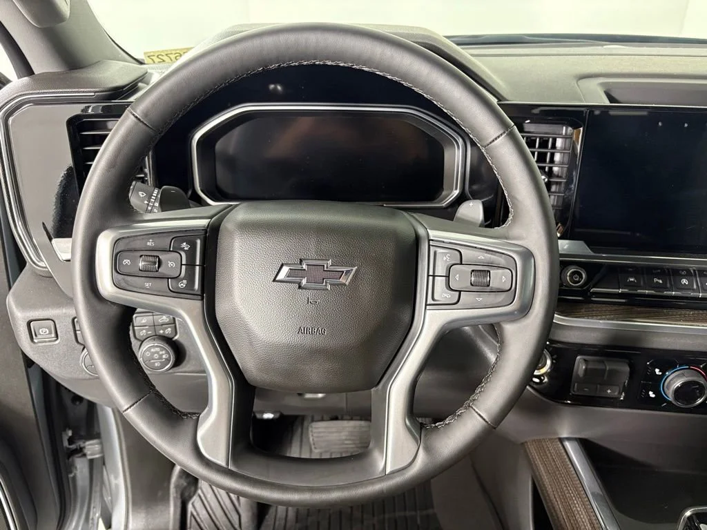 New 2026 Sterling Gray Metallic Chevrolet RST image 28